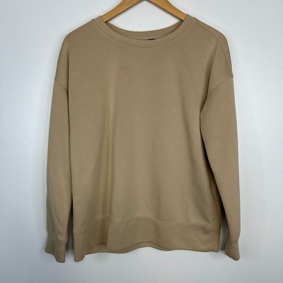 Mondetta Two Piece Matching Sweater Shorts Set Beige Tan Medium Top - Picture 2 of 8